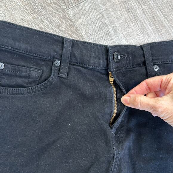 7 FOR ALL MANKIND Women’s Black Raw Hem Denim Jean Shorts - Picture 6 of 9